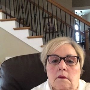 Meet your Posher, Jean